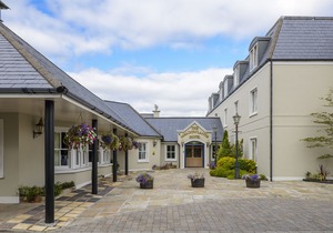 Meadowlands Hotel