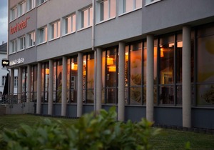 Food Hotel