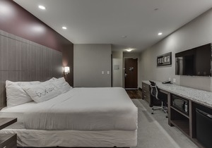 Home Inn & Suites Saskatoon South