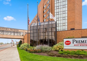 Best Western Premier Waterfront Hotel & Convention Center