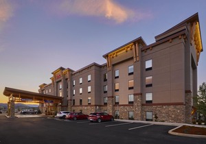 Hampton Inn & Suites Roseburg