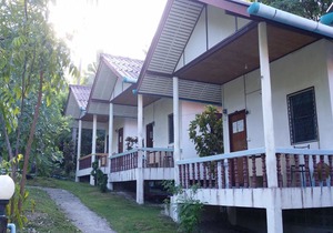 Happy Bungalow