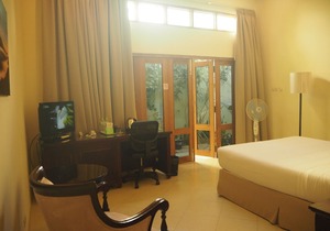The Gecho Inn Town