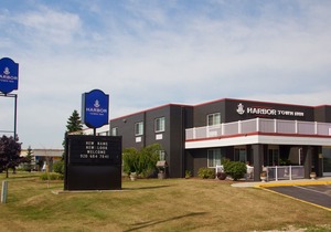 Harbor Town Inn