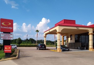 Econo Lodge Inn & Suites West - Energy Corridor