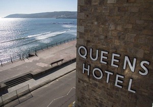 The Queens Hotel