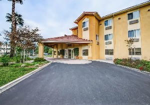 Comfort Inn Fontana