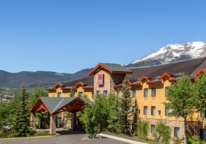 Comfort Suites Summit County