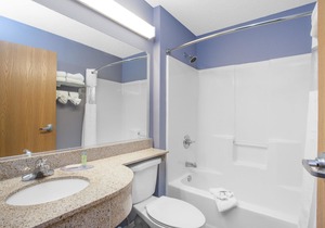 Microtel Inn and Suites Dover