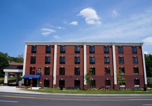 Best Western Plus College Park Hotel
