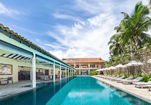 Taru Villas - The Long House