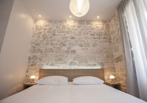 Tifani Luxury Rooms 2