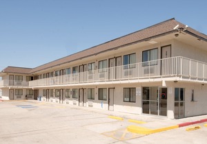 Americas Best Value Inn and Suites Groves