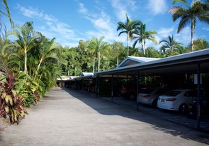 Lazy Lizard Motor Inn
