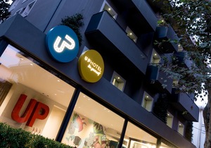 Up Hotel
