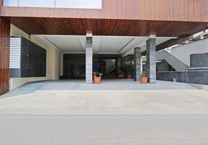 Treebo Jansi Residency