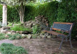 Bizafrika Guest Lodge & Conference Center