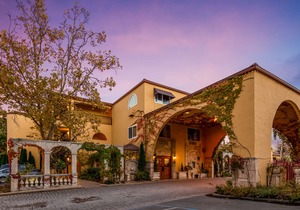 Best Western Dry Creek Inn