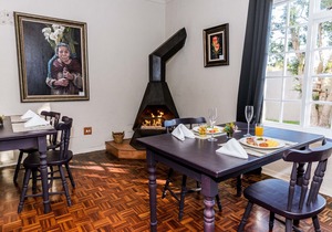 Le Petit Chateau Guest House