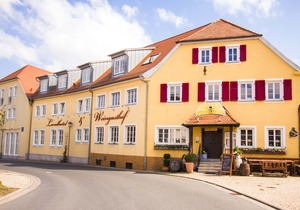Landhotel Und Weingasthof Schwarzer Adler