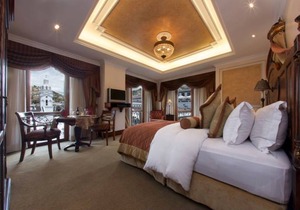 Plaza Grande Hotel