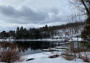 2 bedroom apartment in the heart of Muskoka Lakes