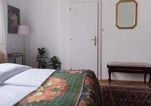 Pension Jörgner - Double room with lake view