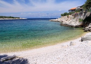 Two bedroom apartment with terrace and sea view Cove Zarace (Gdinj), Hvar (A-4597-f)