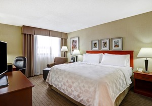 Holiday Inn Laval Montréal, an IHG Hotel