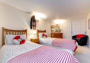 Mariners - Three Bedroom House, Sleeps 5