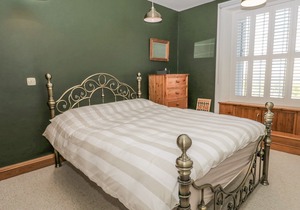 Eastwood House, BARROW-IN-FURNESS