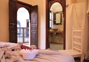 Room in Guest room - Riad Ralhaya, calm and voluptuous luxury in the heart of Marrakech - 9