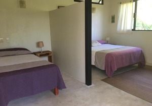 Double Bed Queen size small kitchen terrace wifi air condition quiet