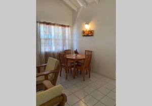 Neem View Apartment #8 Flamboyant