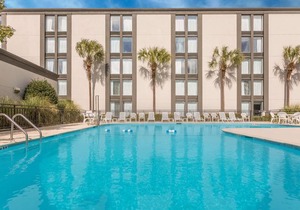 Wyndham Garden Summerville