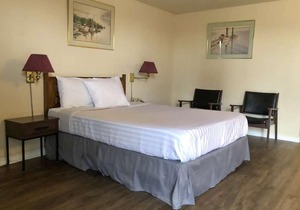 Knights Inn Fort Erie
