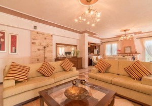 Fontana Holiday Home