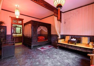 Qianmen Courtyard Hotel