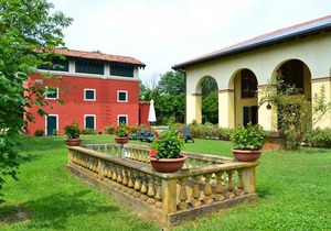 Hotel Venice Resort Airport
