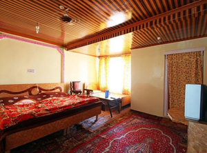 Hotel | Dal Lake