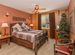 The Night | Castle Glen Estates