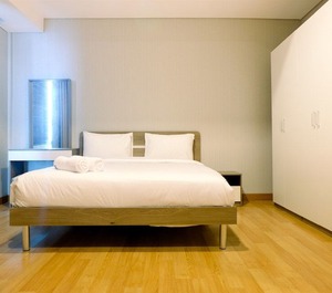 Capitol Suites 