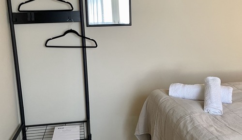 Single Small (Bathroom in separate room) (1109)