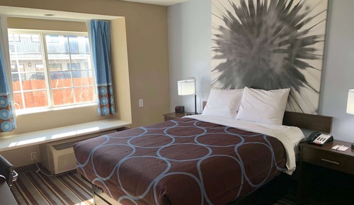 Room, 1 Queen Bed, Non Smoking