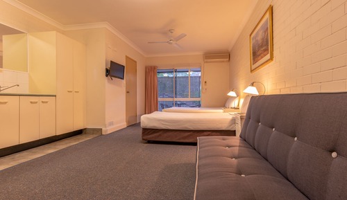 Twin Share Room, Non Smoking, Kitchenette (7 Nights Special) 