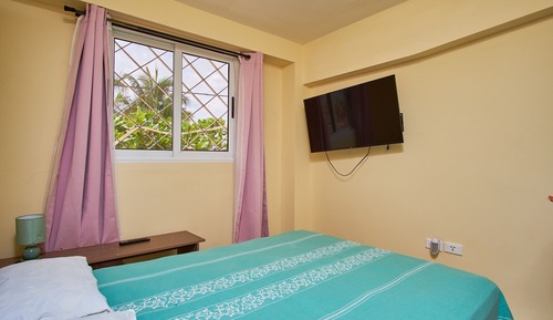 Exclusive Villa, 4 Bedrooms, Jetted Tub, Beachfront