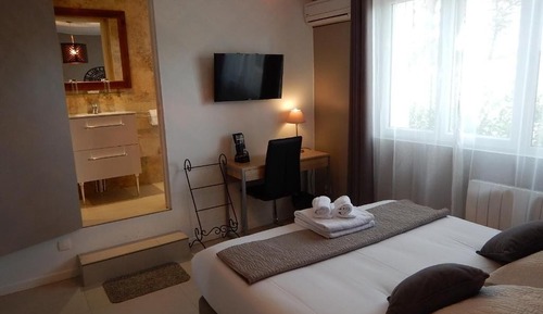 Classic Double or Twin Room