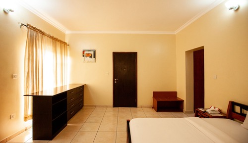 Presidential Triple Room