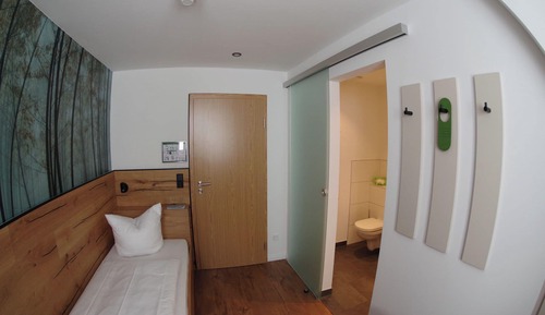 Standard Single Room