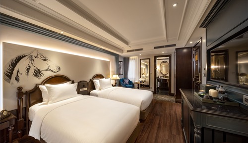Family Connecting Suite